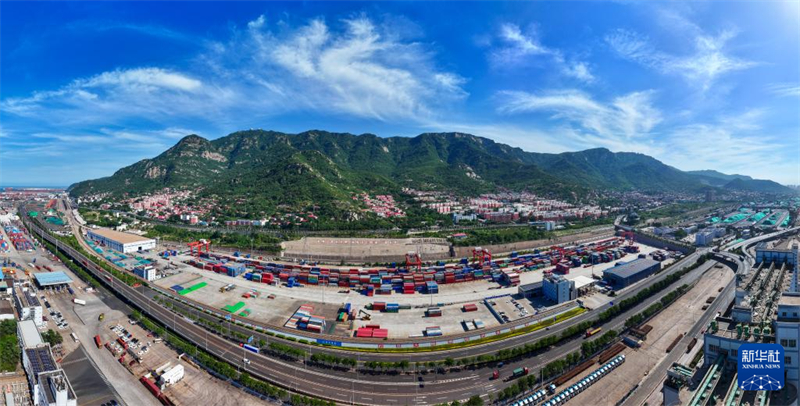 Base de coopera??o logística sino-cazaque aproxima Cazaquist?o do mar