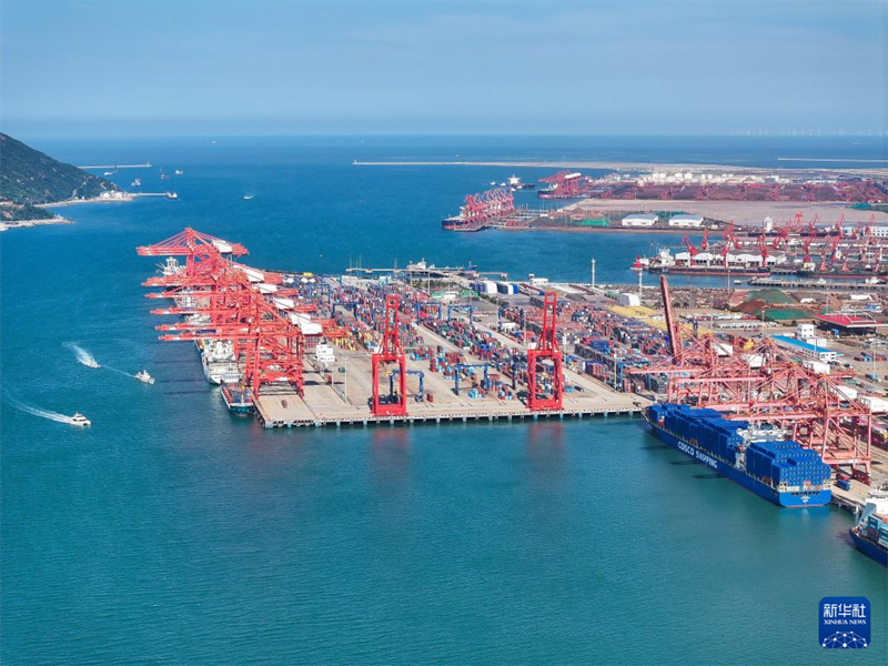 Base de coopera??o logística sino-cazaque aproxima Cazaquist?o do mar