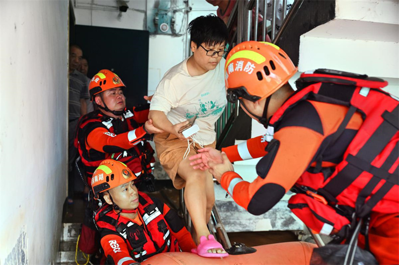 Hunan: condado de Pingjiang atingido por inunda??es sem precedentes