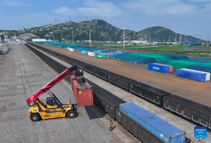 Produtividade do Parque Logístico Internacional da SCO no leste da China atinge 289 milh?es de toneladas