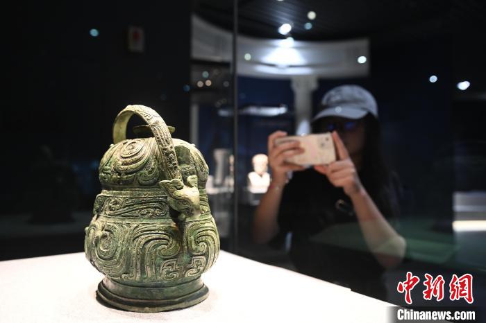 Mais de cem preciosas relíquias da Grécia antiga est?o em exibi??o no Museu de Anhui