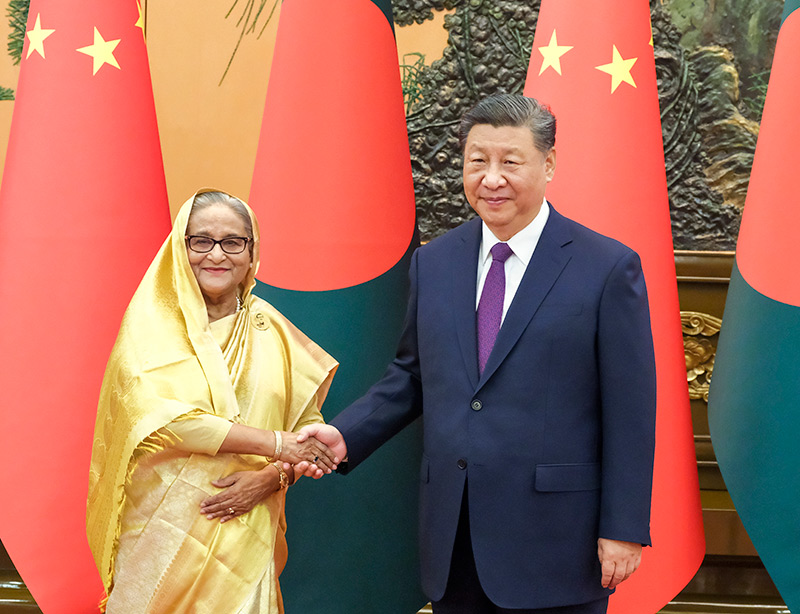Xi Jinping reúne-se com primeira-ministra de Bangladesh, com eleva??o de la?os bilaterais