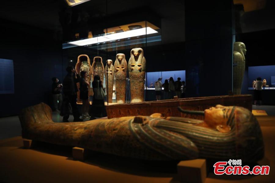 788 artefatos do Antigo Egito brilham em grande exposi??o