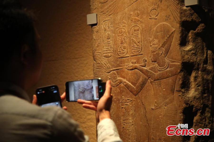 788 artefatos do Antigo Egito brilham em grande exposi??o