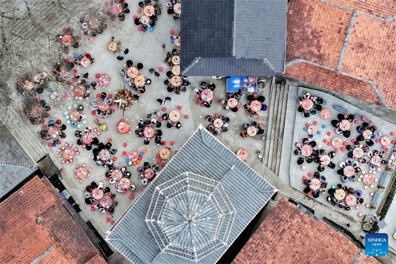 Aldeia do grupo étnico Miao na China promove revitaliza??o rural para maior desenvolvimento