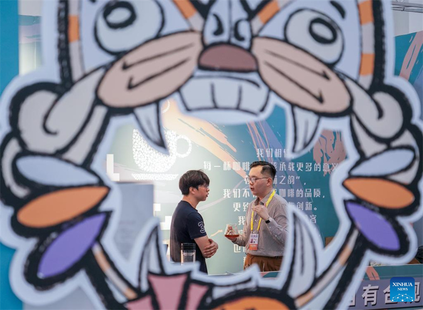 Galeria: pavilh?o da indústria do café na 8a Expo China-Sudeste Asiático