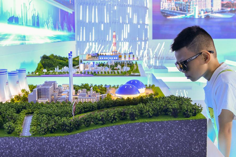 Tecnologias de ponta s?o apresentadas na 8a Exposi??o China-Sul da ásia