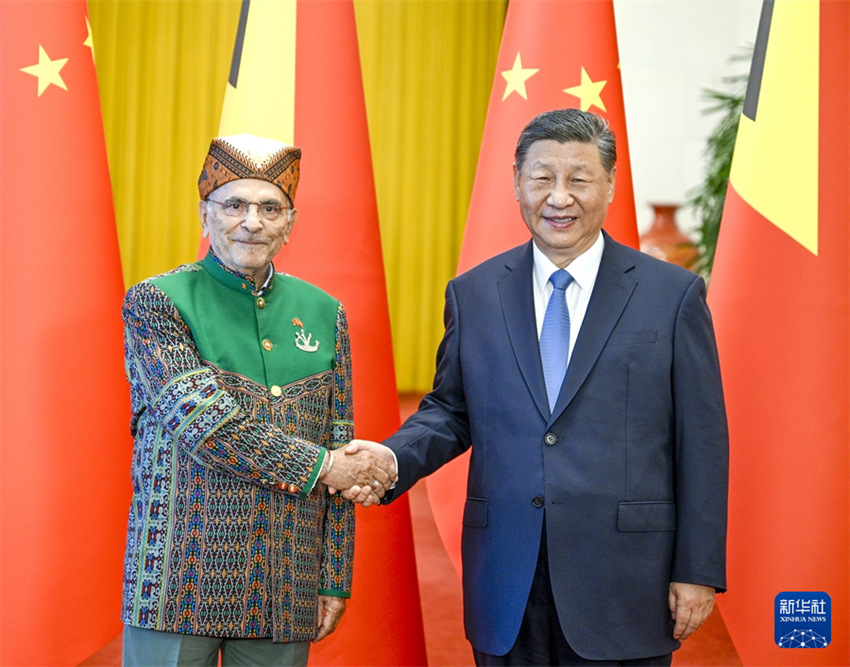 Xi Jinping realiza conversa??es com o presidente de Timor-Leste e pede promo??o dos la?os bilaterais