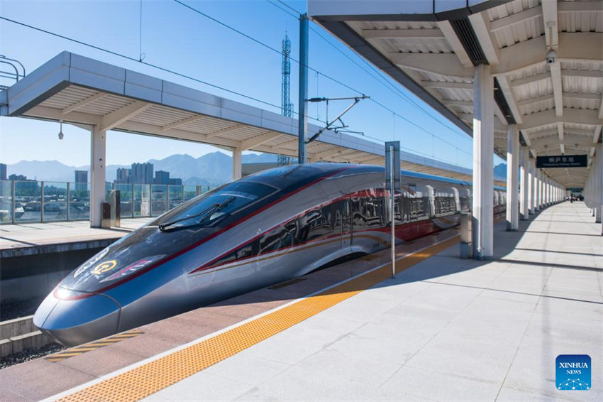 Nova ferrovia de alta velocidade impulsionará integra??o do Delta do Rio Yangtze da China