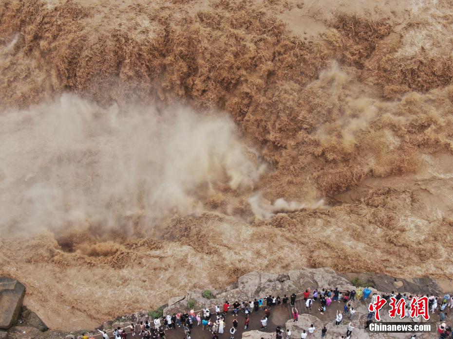Cachoeira Hukou atinge melhor período de observa??o