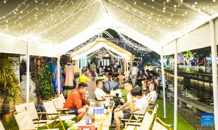 Guizhou atrai turistas durante alta temporada de viagens de ver?o