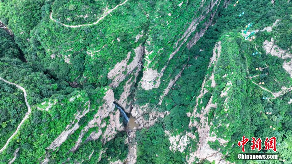 Galeria: forma??es rochosas das Montanhas Taihang testemunham mudan?as milenares