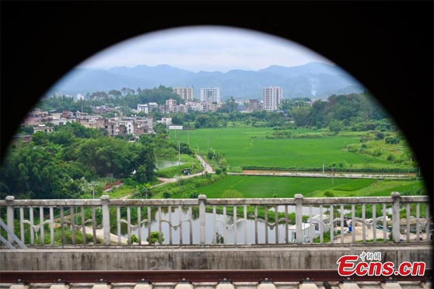 Guangdong: ferrovia de alta velocidade Meizhou-Longchuan inicia opera??es experimentais