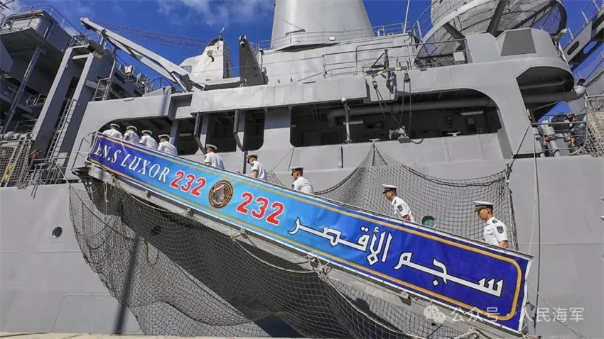 China e Egito realizam exercício naval conjunto no Mar Mediterraneo