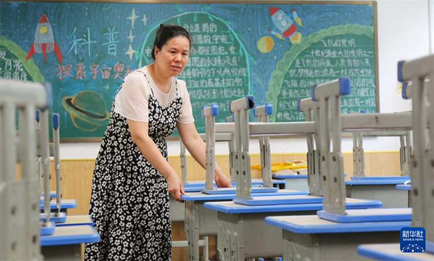 Novo semestre letivo prestes a come?ar em toda a China