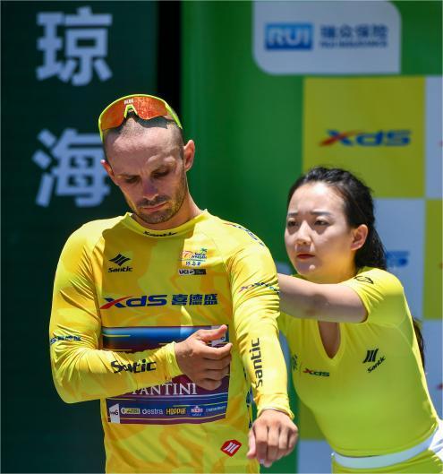 15a Corrida Internacional de Ciclismo de Hainan é inaugurada