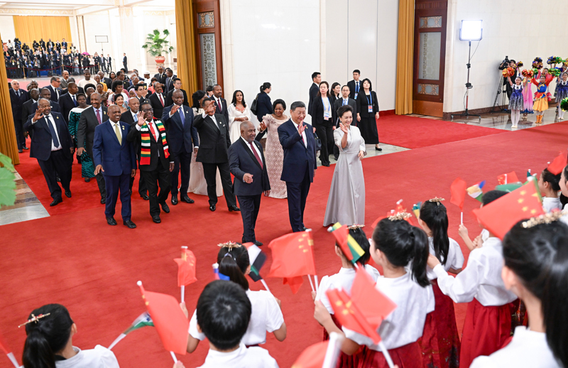 FOCAC: Xi Jinping recebe líderes africanos e elogia la?os modelo China-áfrica antes da grande cimeira