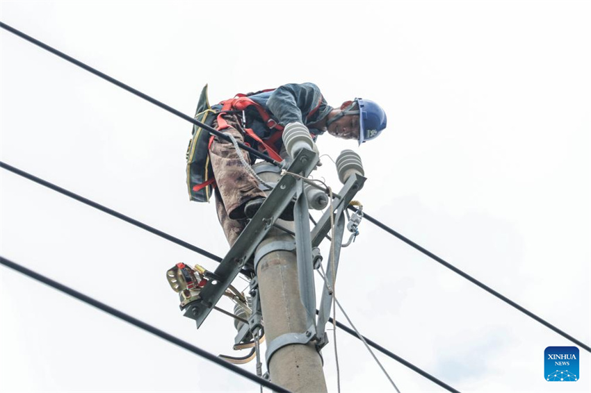 Hainan: restaura??o de energia em andamento após supertuf?o Yagi