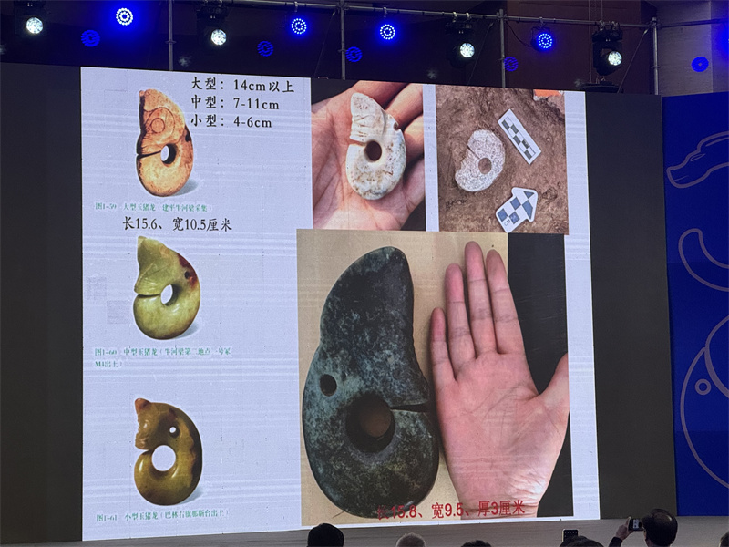 Maior drag?o de jade da cultura Hongshan é encontrado no norte da China