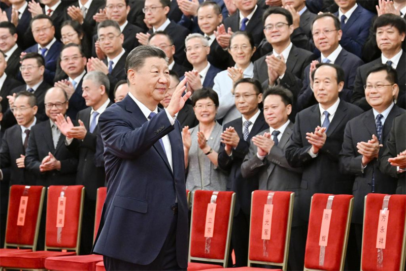 Xi Jinping pede que se acelere o progresso nos empreendimentos espaciais da China