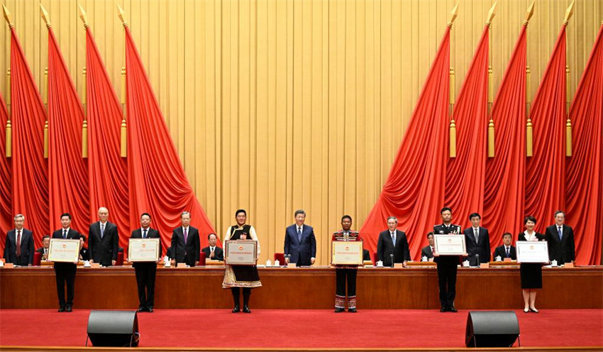 Xi Jinping enfatiza consolida??o da unidade da na??o chinesa