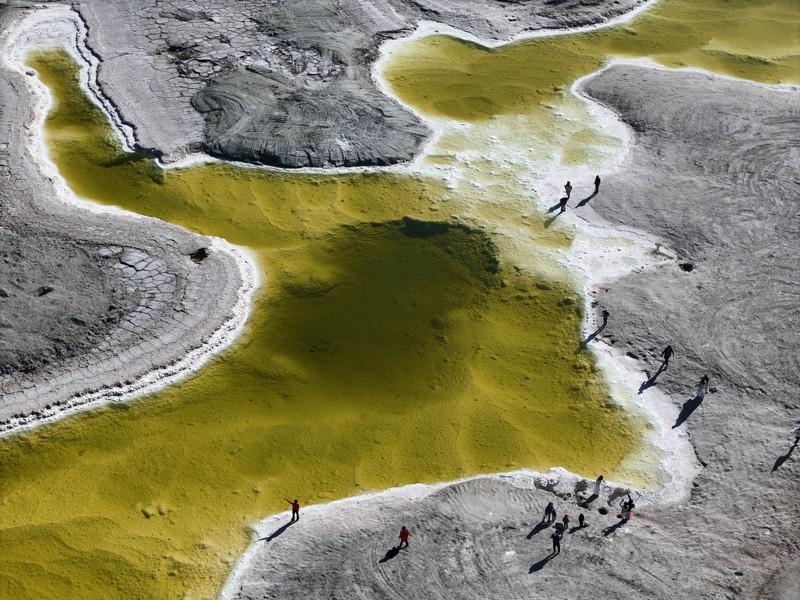 Lago Esmeralda em Qinghai atrai turistas