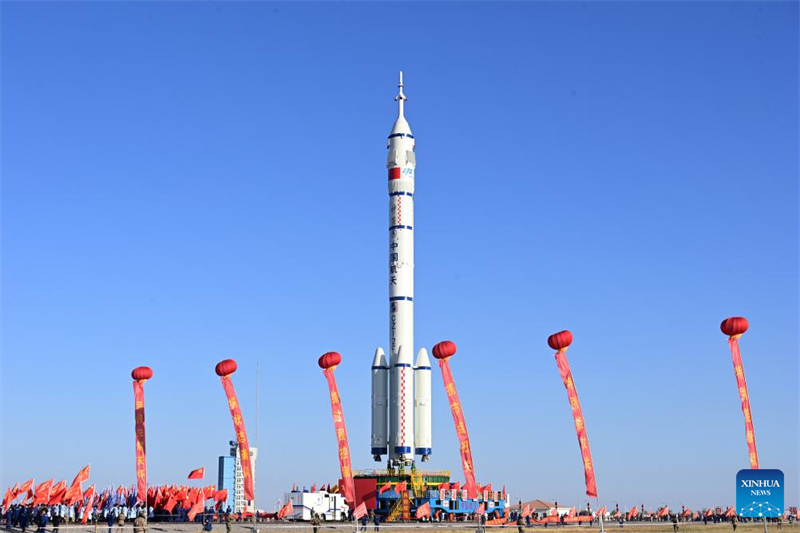 China se prepara para lan?ar nave espacial tripulada Shenzhou-19