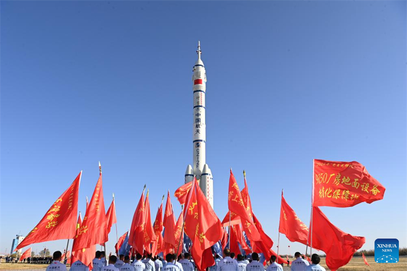 China se prepara para lan?ar nave espacial tripulada Shenzhou-19