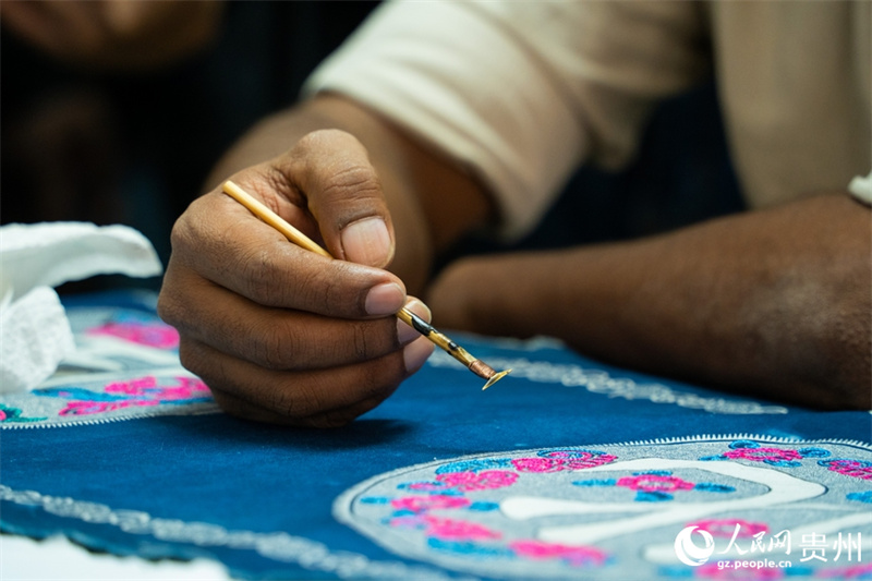 Guizhou: jornalistas da ásia-Pacífico visitam aldeia de Huawu