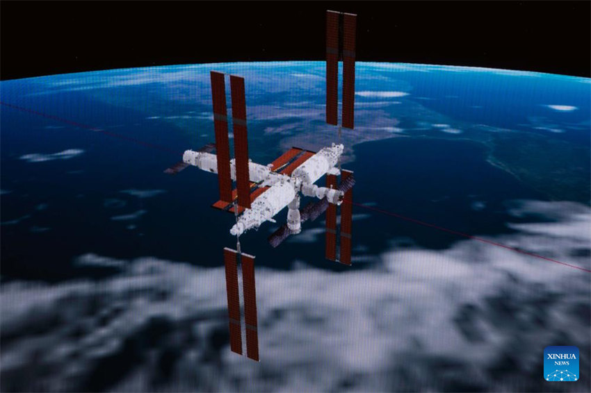 Nave espacial chinesa Shenzhou-19 atraca à combina??o da esta??o espacial