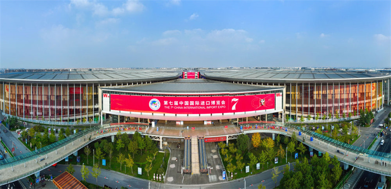 7a Exposi??o Internacional de Importa??o da China abre em Shanghai