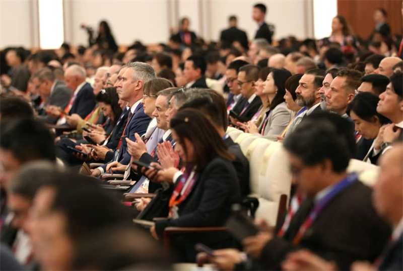 7a Exposi??o Internacional de Importa??o da China abre em Shanghai