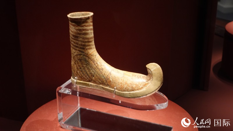 Exposi??o especial com artefato grego antigo inaugurada em Beijing