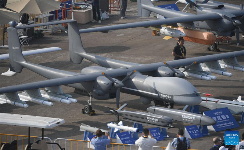 UAVs e sistemas aéreos n?o tripulados exibidos no Airshow China
