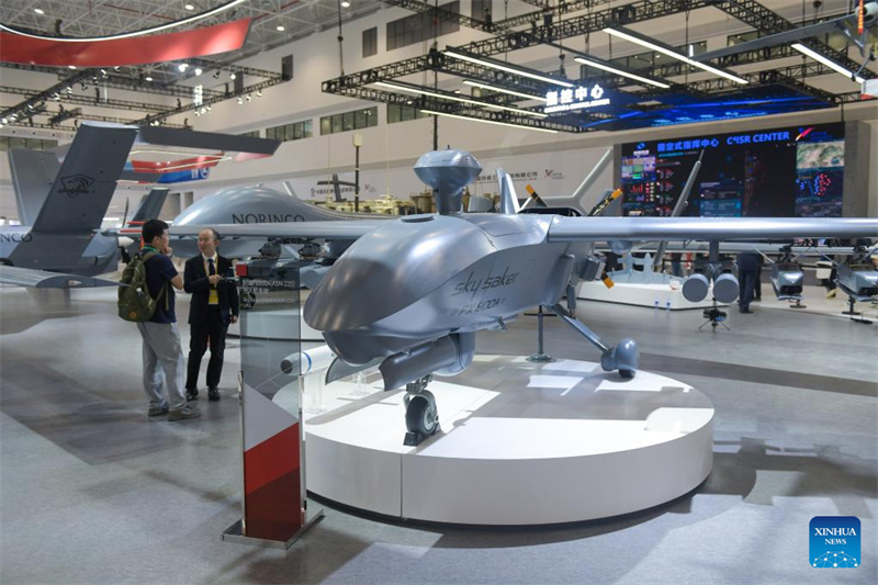 UAVs e sistemas aéreos n?o tripulados exibidos no Airshow China