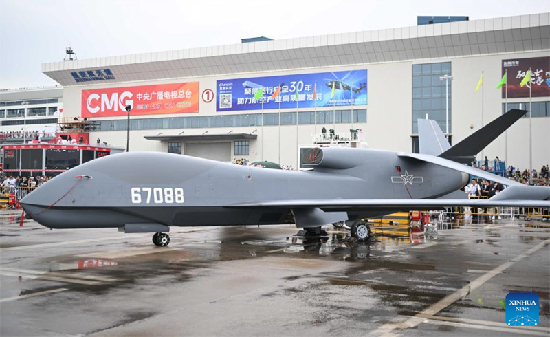 UAVs e sistemas aéreos n?o tripulados exibidos no Airshow China