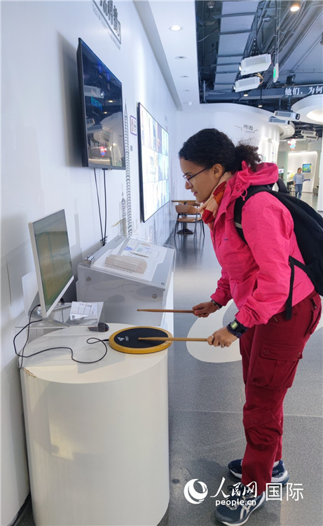 Shenzhen: Intera??o envolvente desperta encanto pela ciência e tecnologia