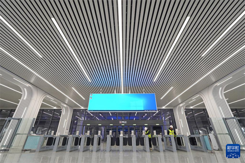 Jiangxi: termina constru??o da esta??o ferroviária de Lushan