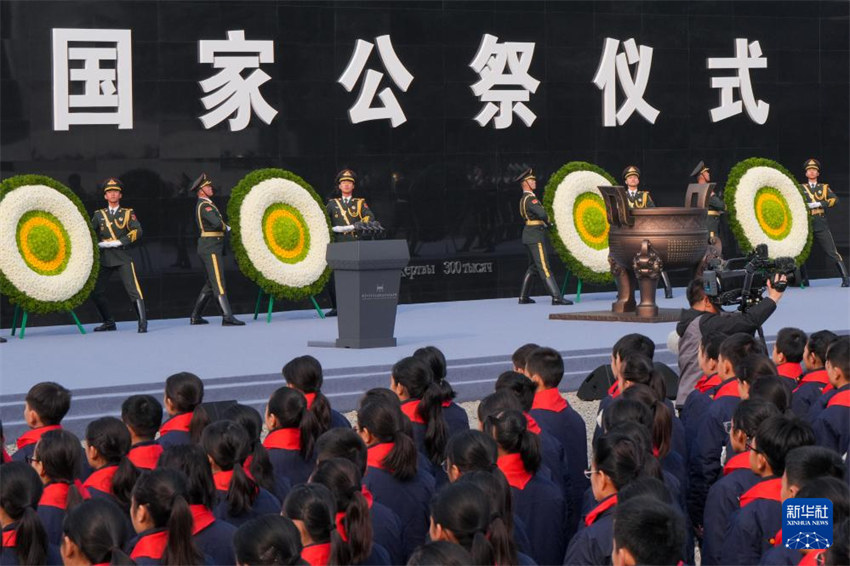 China realiza cerim?nia em memória das vítimas do Massacre de Nanjing
