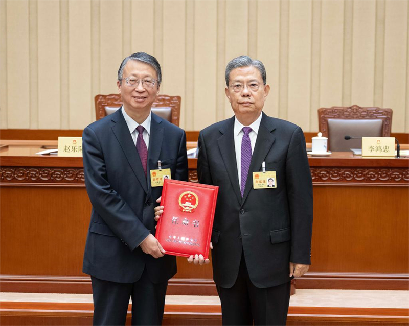 Mais alto órg?o legislativo conclui 13a sess?o do comitê permanente