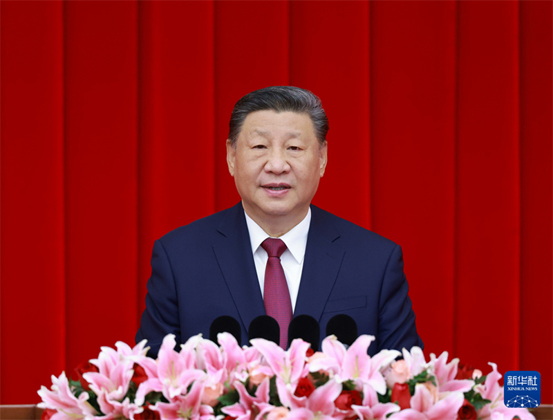 Xi Jinping pede esfor?os para avan?ar na constru??o da China forte