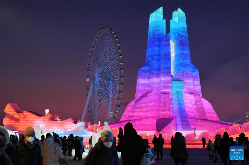 41o Festival Internacional de Gelo e Neve é inaugurado em Harbin