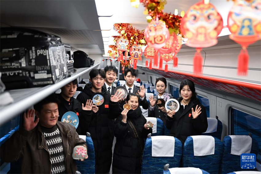 Corrida de viagens do Festival da Primavera da China come?a