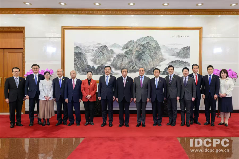 Ministro das Rela??es Exteriores da China se reúne com vice-ministro permanente das Rela??es Exteriores do Vietn?