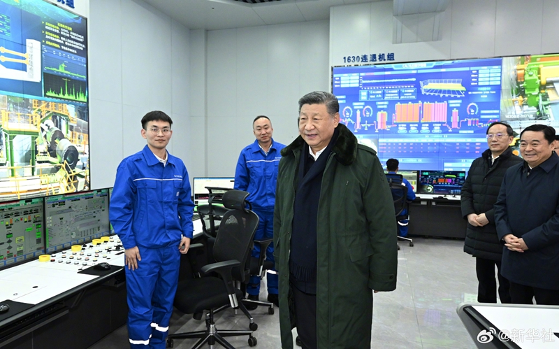 Xi Jinping inspeciona produtor siderúrgico no nordeste da China