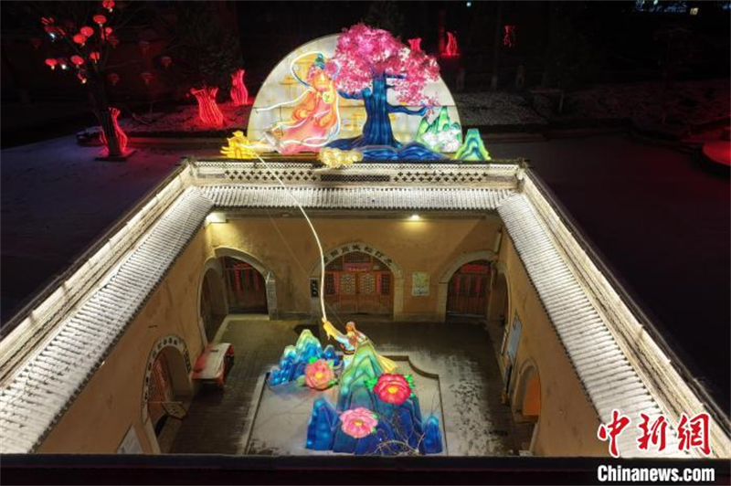 Henan: cavernas subterraneas decoradas com lanternas festivas