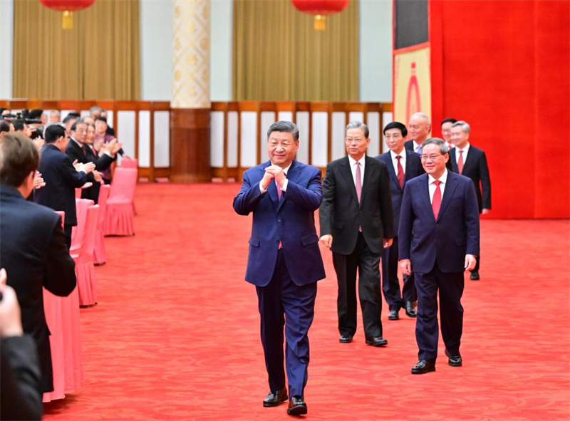 Xi Jinping elogia sólido progresso da China apesar de desafios no Ano do Drag?o