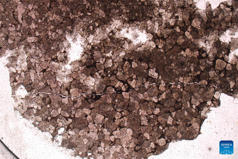 China conclui perfura??o do po?o vertical mais profundo da ásia