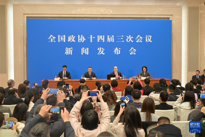 Mais alto órg?o consultivo político da China realiza coletiva de imprensa previamente à sess?o anual