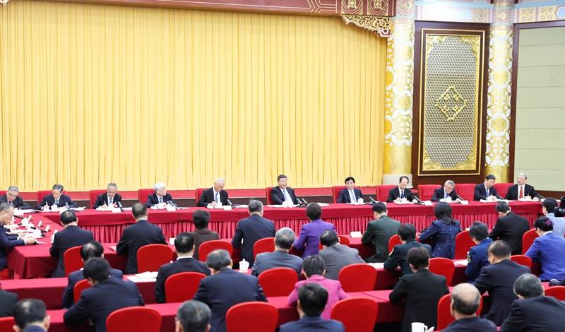 Xi Jinping enfatiza papel da educa??o no apoio à ciência e tecnologia e ao desenvolvimento de talentos